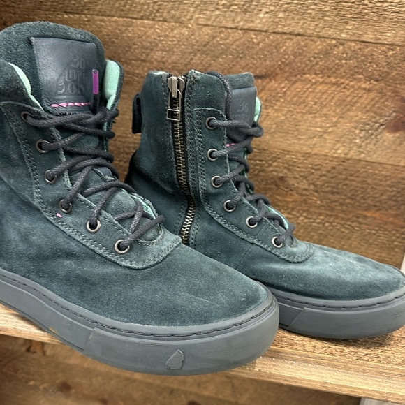 Satorisan Green Suede Lace-Up Boots | Size 38 - Picture 4 of 9